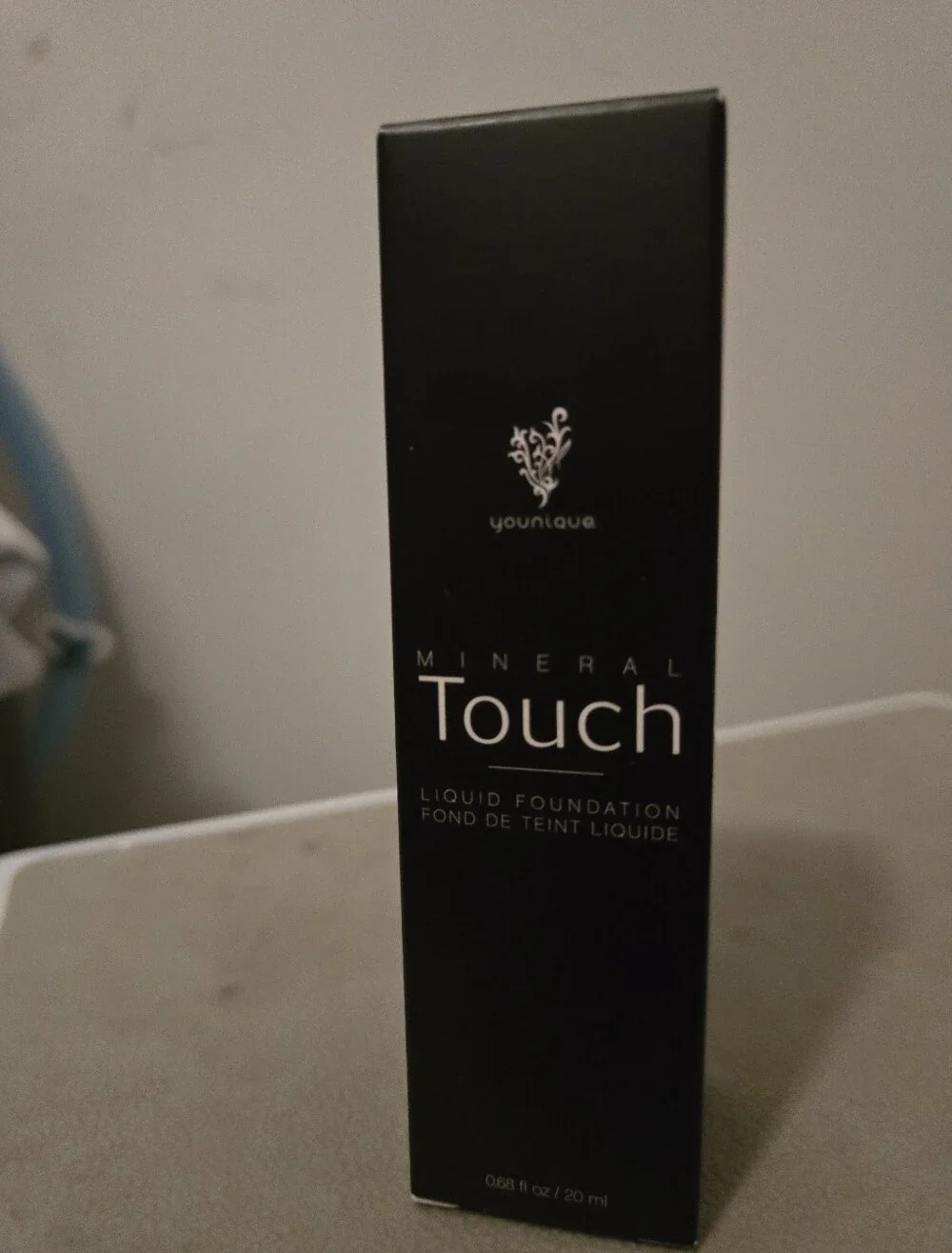 Younique Mineral Touch Liquid Foundation - Organza